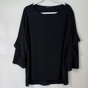 Gibson Black Ruffle-Sleeve Scoop-Neck Blouse